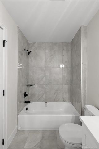 682 Westlake Avenue, Oxford, MI 48371