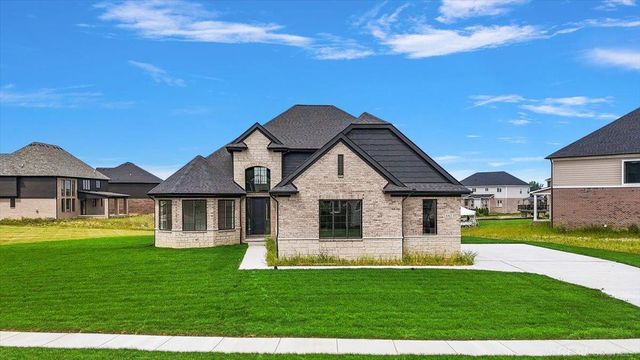 682 Westlake Avenue, Oxford, MI 48371