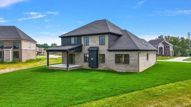 682 Westlake Avenue, Oxford, MI 48371