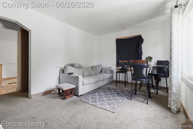 8240 Fielding Street, Detroit, MI 48228