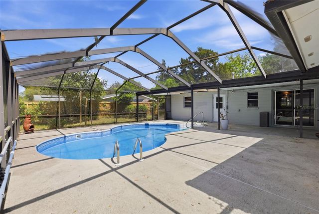 4006 NW 36TH TERRACE, Gainesville, FL 32605