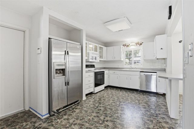 4006 NW 36TH TERRACE, Gainesville, FL 32605