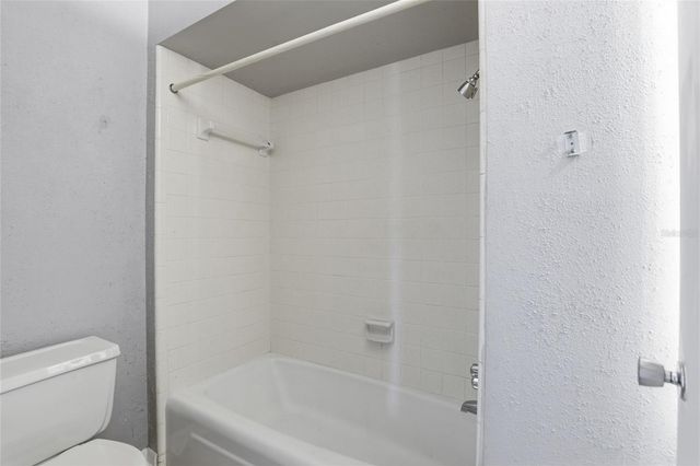 4006 NW 36TH TERRACE, Gainesville, FL 32605