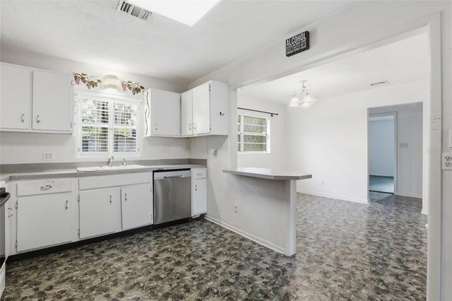 4006 NW 36TH TERRACE, Gainesville, FL 32605
