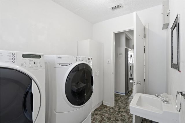 4006 NW 36TH TERRACE, Gainesville, FL 32605