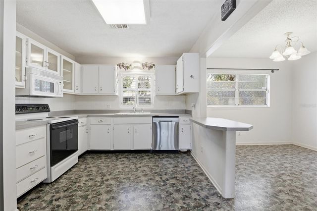 4006 NW 36TH TERRACE, Gainesville, FL 32605