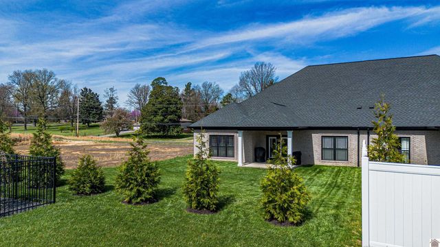 3914 Pines Road, Paducah, KY 42001