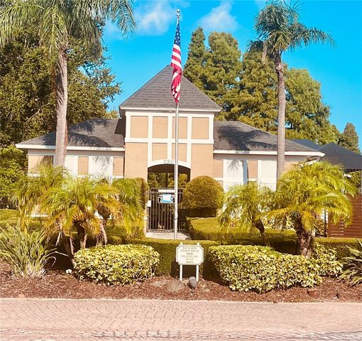 2915 POINTEVIEW, Tampa, FL 33611