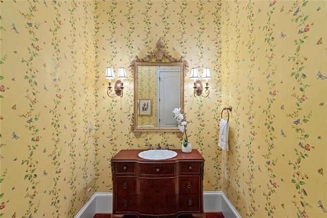 1863 Baynham Drive, Dunwoody, GA 30338