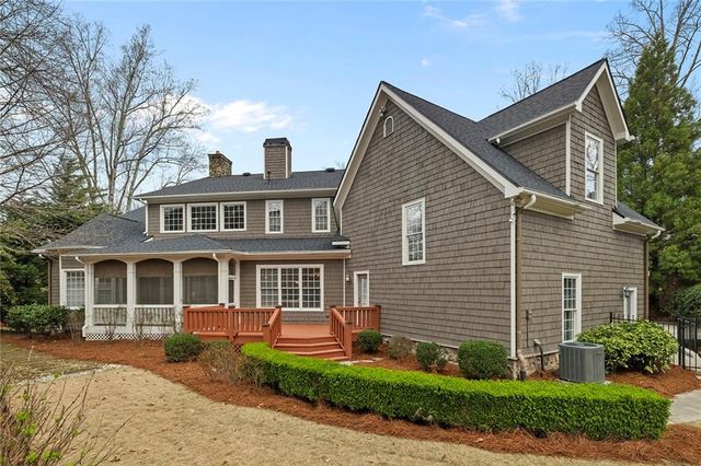 1863 Baynham Drive, Dunwoody, GA 30338