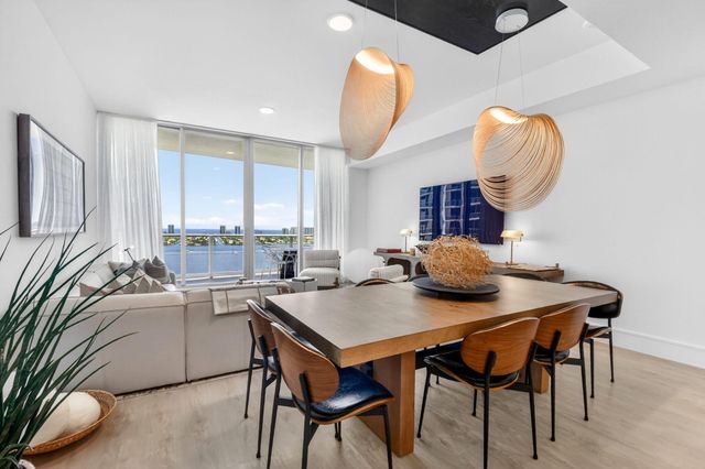 220 Lake Shore Drive 1708, Lake Park, FL 33403