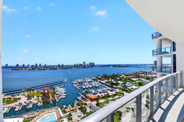 220 Lake Shore Drive 1708, Lake Park, FL 33403