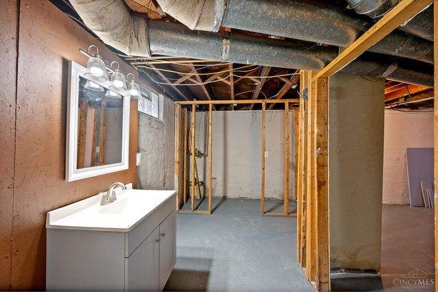 2709 Elmo Place, Middletown, OH 45042