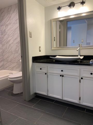 2800 Douglas Avenue 116, Dallas, TX 75219