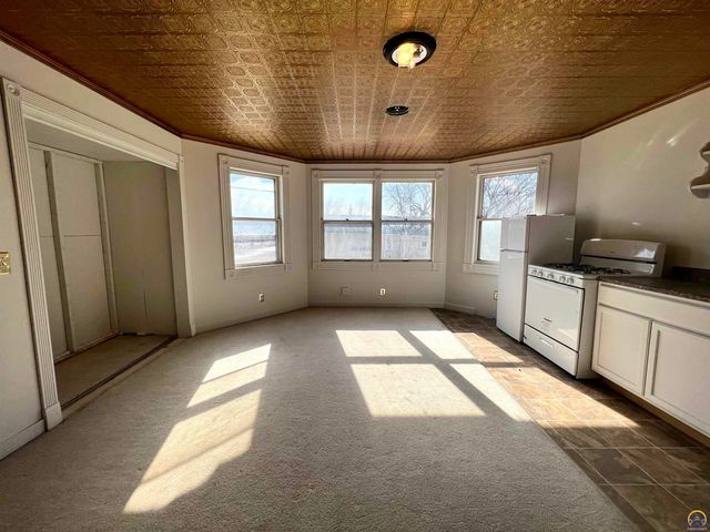 433 SW Lincoln ST, Topeka, KS 66606