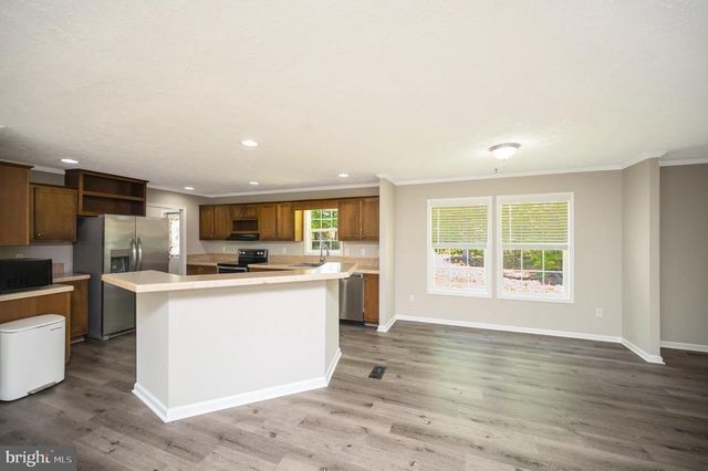 14200 W CATHARPIN RD, Spotsylvania, VA 22551