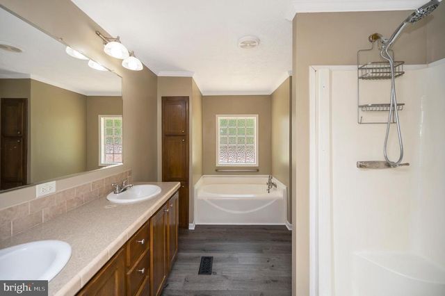 14200 W CATHARPIN RD, Spotsylvania, VA 22551