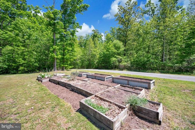 14200 W CATHARPIN RD, Spotsylvania, VA 22551