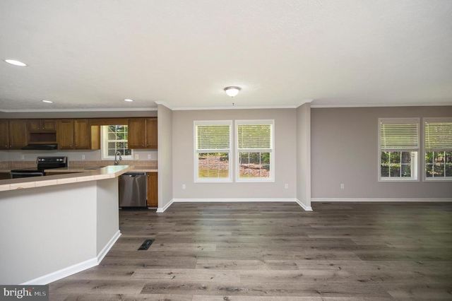 14200 W CATHARPIN RD, Spotsylvania, VA 22551