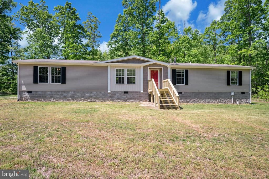 14200 W CATHARPIN RD, Spotsylvania, VA 22551