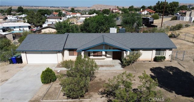 15412 Myalon Road, Apple Valley, CA 92307