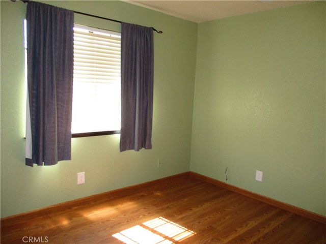 15412 Myalon Road, Apple Valley, CA 92307