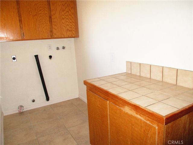 15412 Myalon Road, Apple Valley, CA 92307