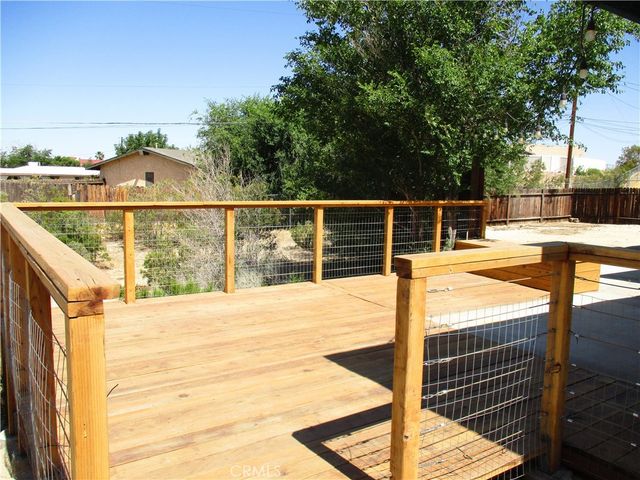 15412 Myalon Road, Apple Valley, CA 92307