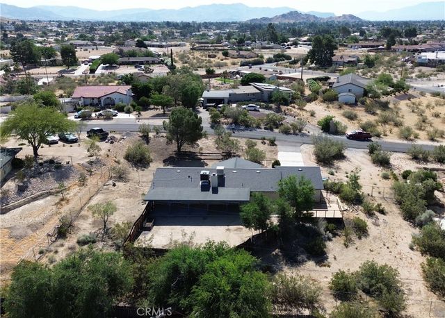 15412 Myalon Road, Apple Valley, CA 92307