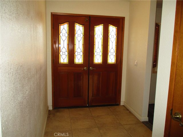 15412 Myalon Road, Apple Valley, CA 92307