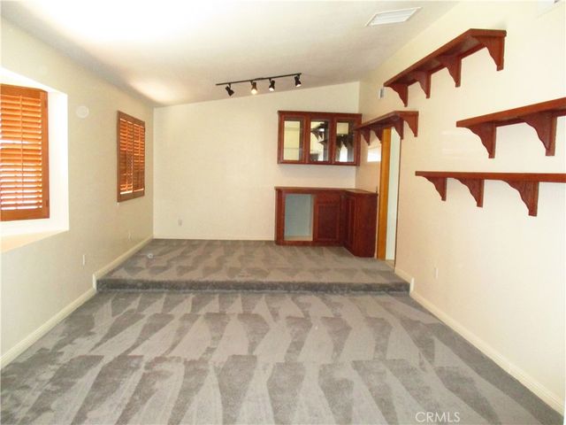 15412 Myalon Road, Apple Valley, CA 92307