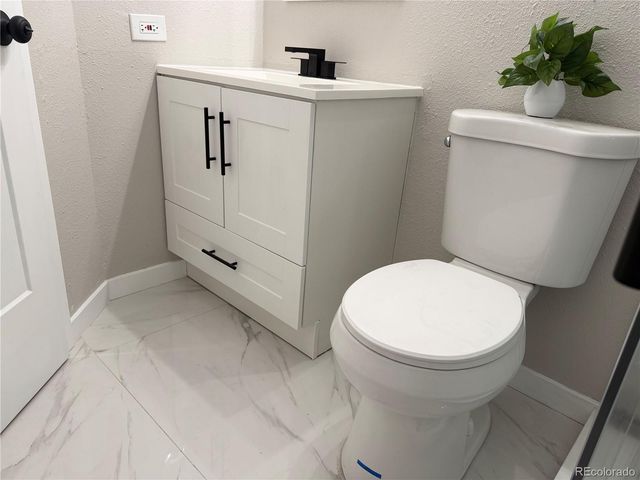 5250 S Huron Way 1-103, Littleton, CO 80120