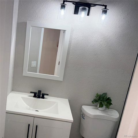 5250 S Huron Way 1-103, Littleton, CO 80120