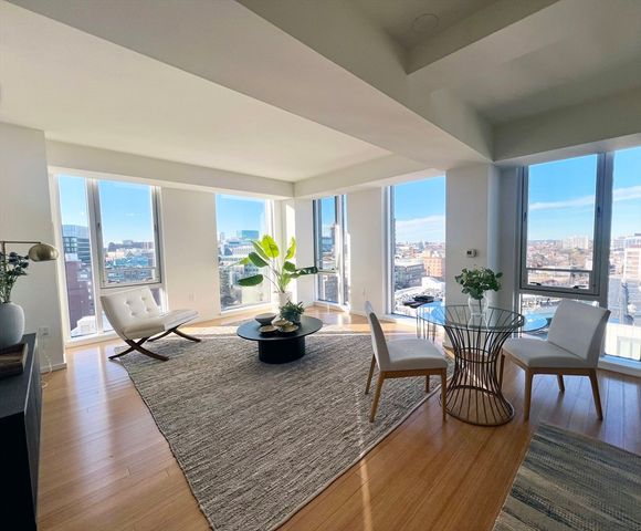 2 Earhart Street PH4, Cambridge, MA 02141