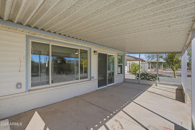 10547 W Sun City Boulevard, Sun City, AZ 85351