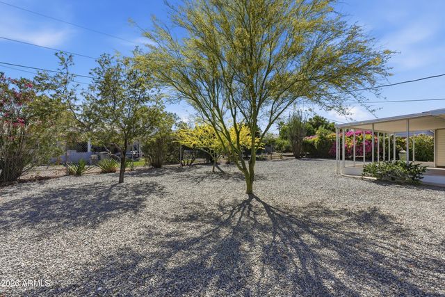 10547 W Sun City Boulevard, Sun City, AZ 85351