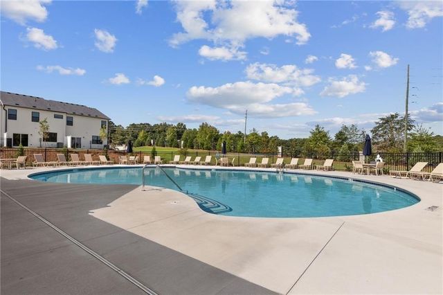 7501 Clover Lane 124, Flowery Branch, GA 30542