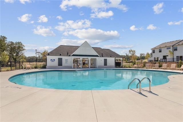 7501 Clover Lane 124, Flowery Branch, GA 30542