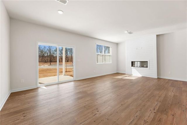 7501 Clover Lane 124, Flowery Branch, GA 30542