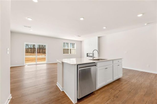 7501 Clover Lane 124, Flowery Branch, GA 30542