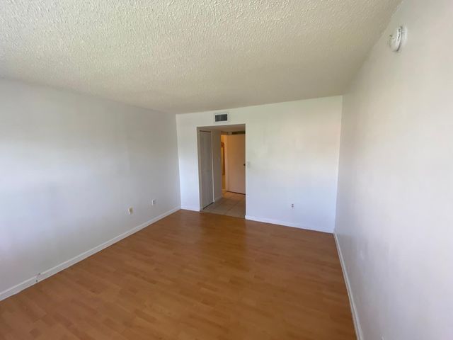 4304 NW 9TH Avenue 3-3B, Deerfield Beach, FL 33064