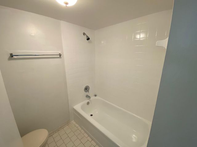 4304 NW 9TH Avenue 3-3B, Deerfield Beach, FL 33064
