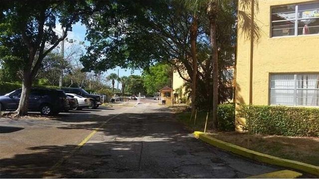4304 NW 9TH Avenue 3-3B, Deerfield Beach, FL 33064