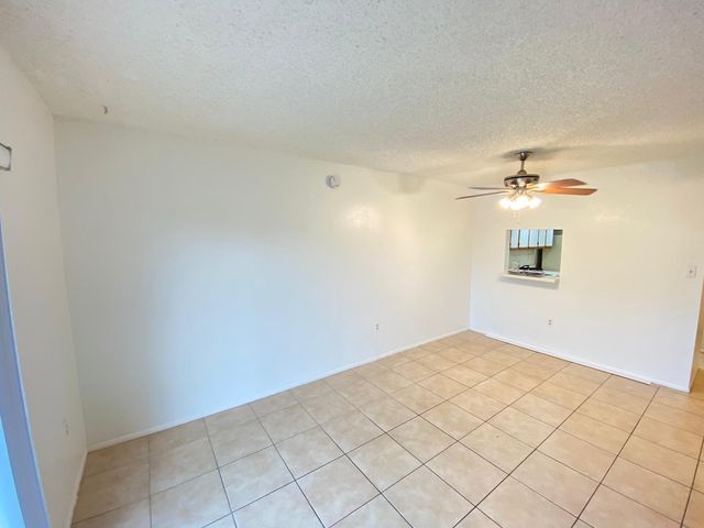 4304 NW 9TH Avenue 3-3B, Deerfield Beach, FL 33064