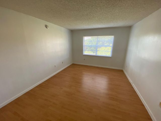4304 NW 9TH Avenue 3-3B, Deerfield Beach, FL 33064