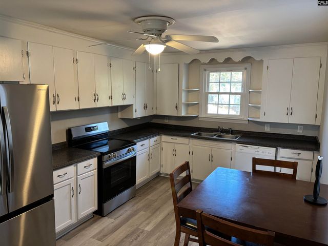 2205 Forrest Street, Cayce, SC 29033