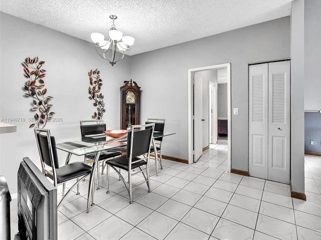 9401 NW 14th Ct 224, Pembroke Pines, FL 33024