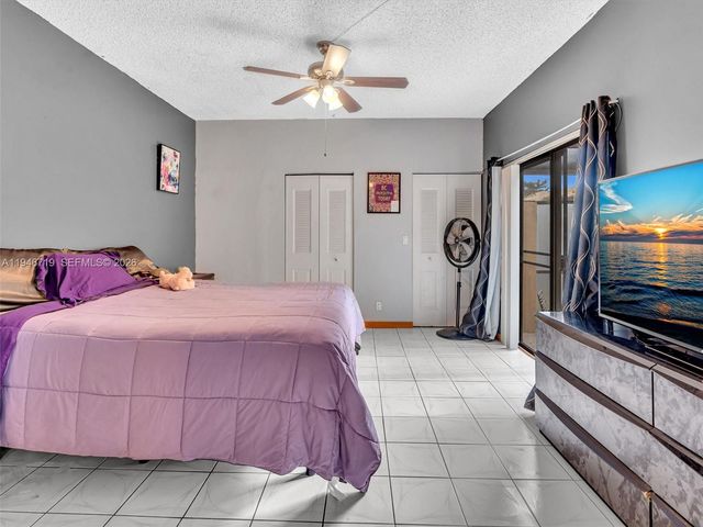 9401 NW 14th Ct 224, Pembroke Pines, FL 33024