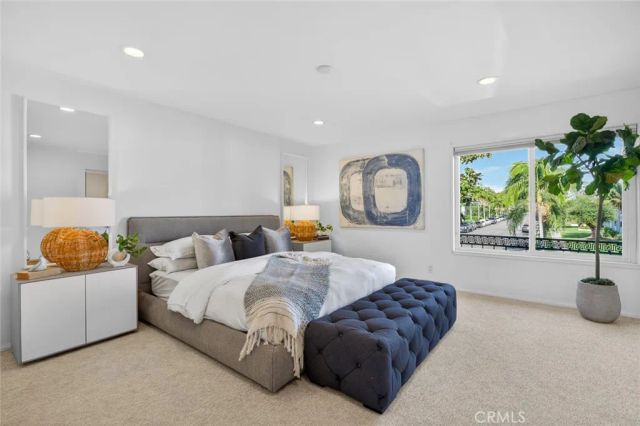 1074 Buckingham, Newport Beach, CA 92660