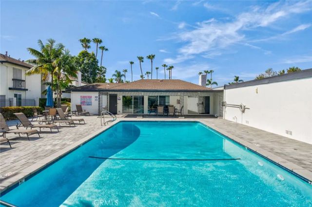 1074 Buckingham, Newport Beach, CA 92660